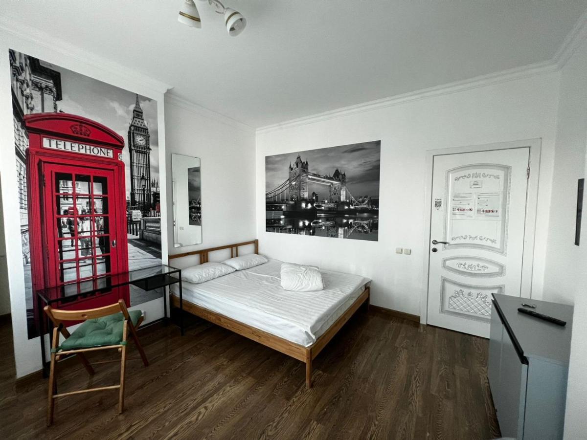 The Place Astana Hostel Buitenkant foto