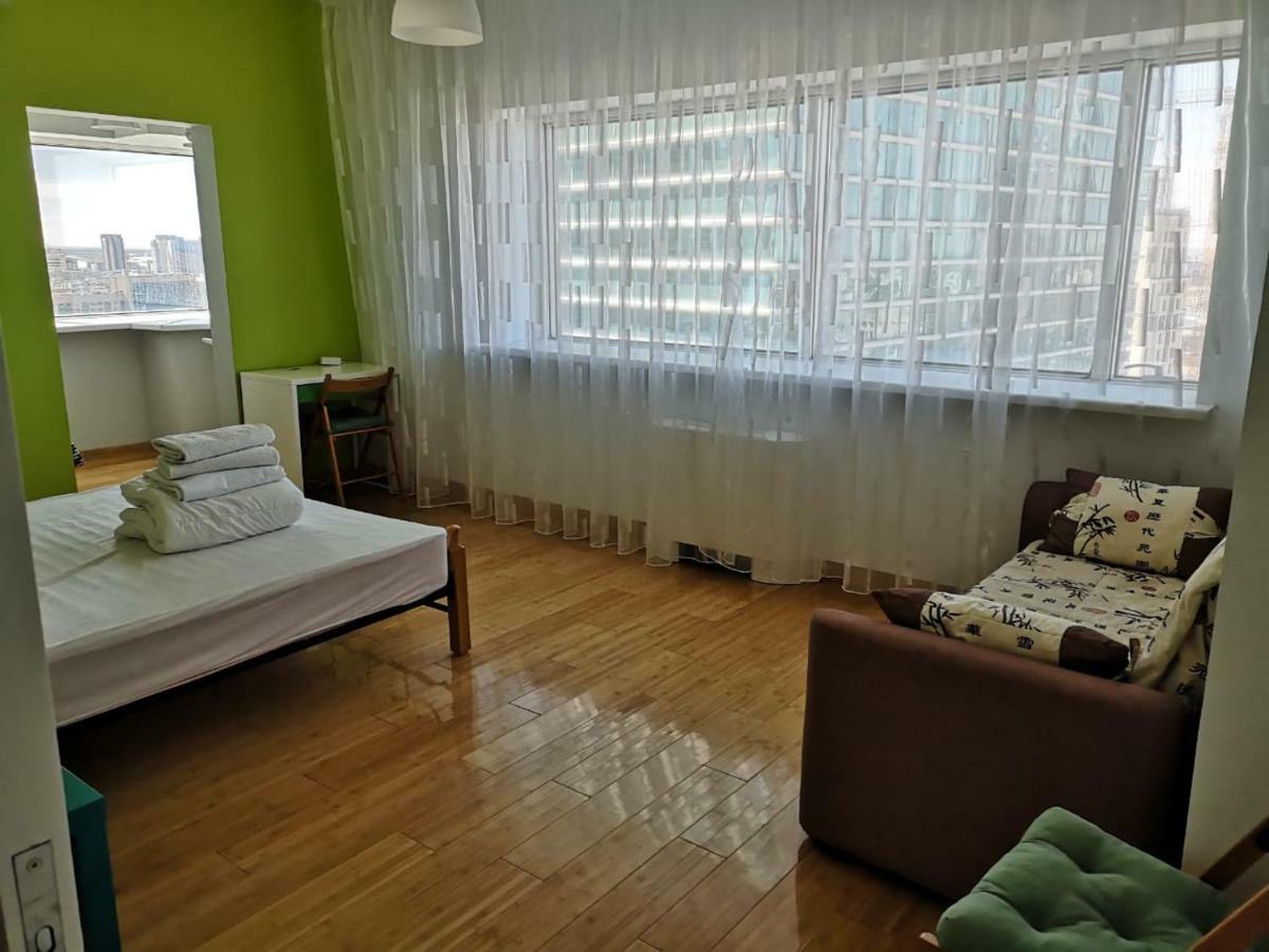 The Place Astana Hostel Buitenkant foto