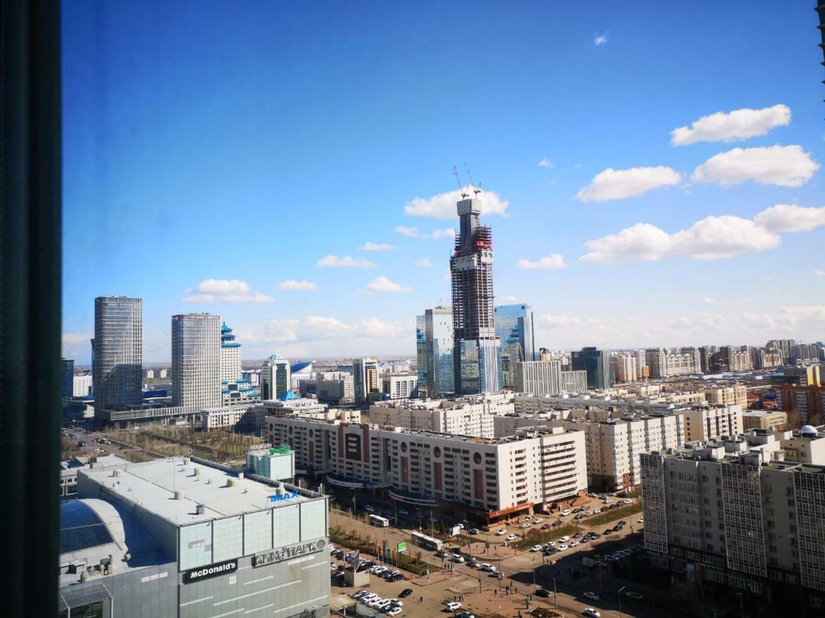 The Place Astana Hostel Buitenkant foto