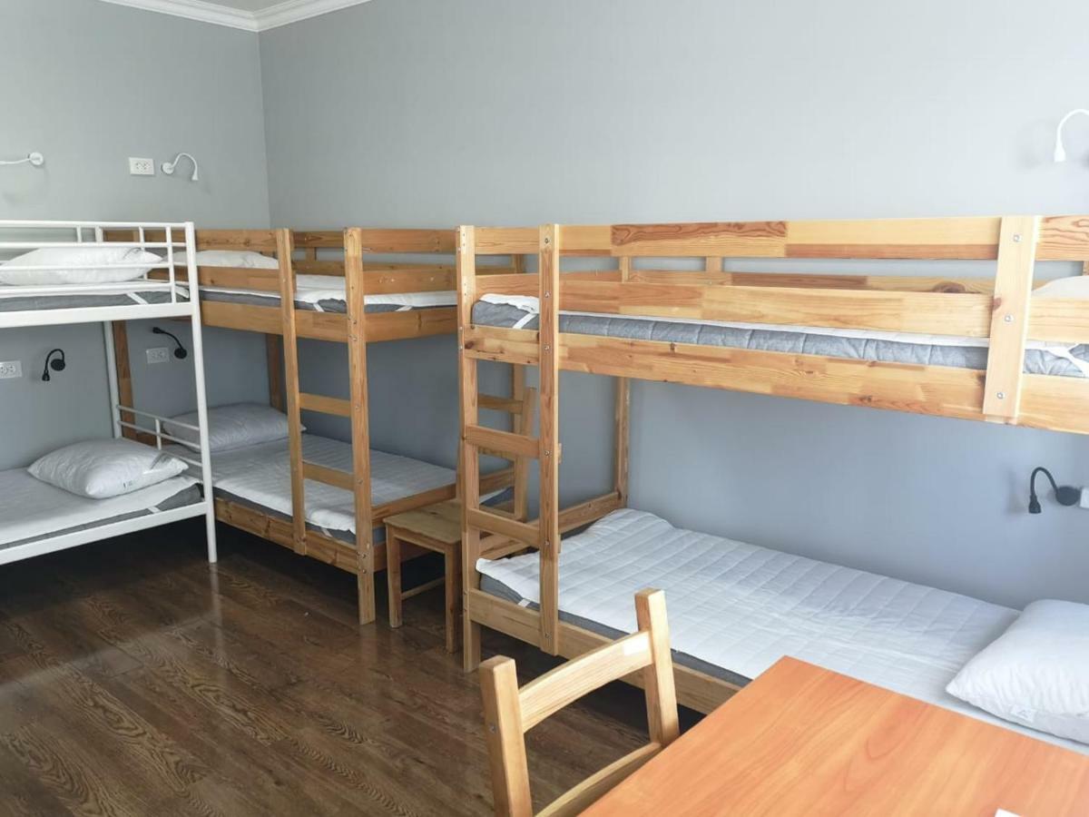 The Place Astana Hostel Buitenkant foto